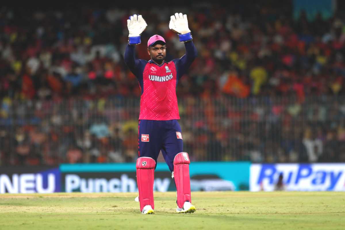 StarcKKR's tweet photo. Sanju Samson’s trade to KKR is now closer than ever after CSK’s exit!

KKR is aggressively pushing for the trade, eyeing him to fill the captaincy, opening, wicketkeeping, and brand image roles. If all goes well, KKR is ready to welcome Sanju Samson as new captain. https://t.co/B5LOwni25V