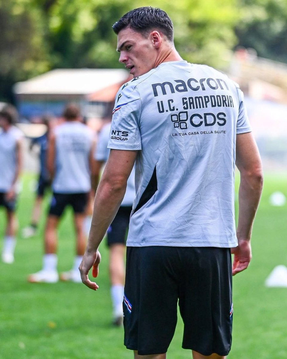 🔵🗣️“Amo giocare per la squadra, correre tanto e svariare in campo.
L’obiettivo è il successo della squadra, l’importante è che la Samp vinca”.

Marvin Çuni - <a href="/repubblica/">Repubblica</a>