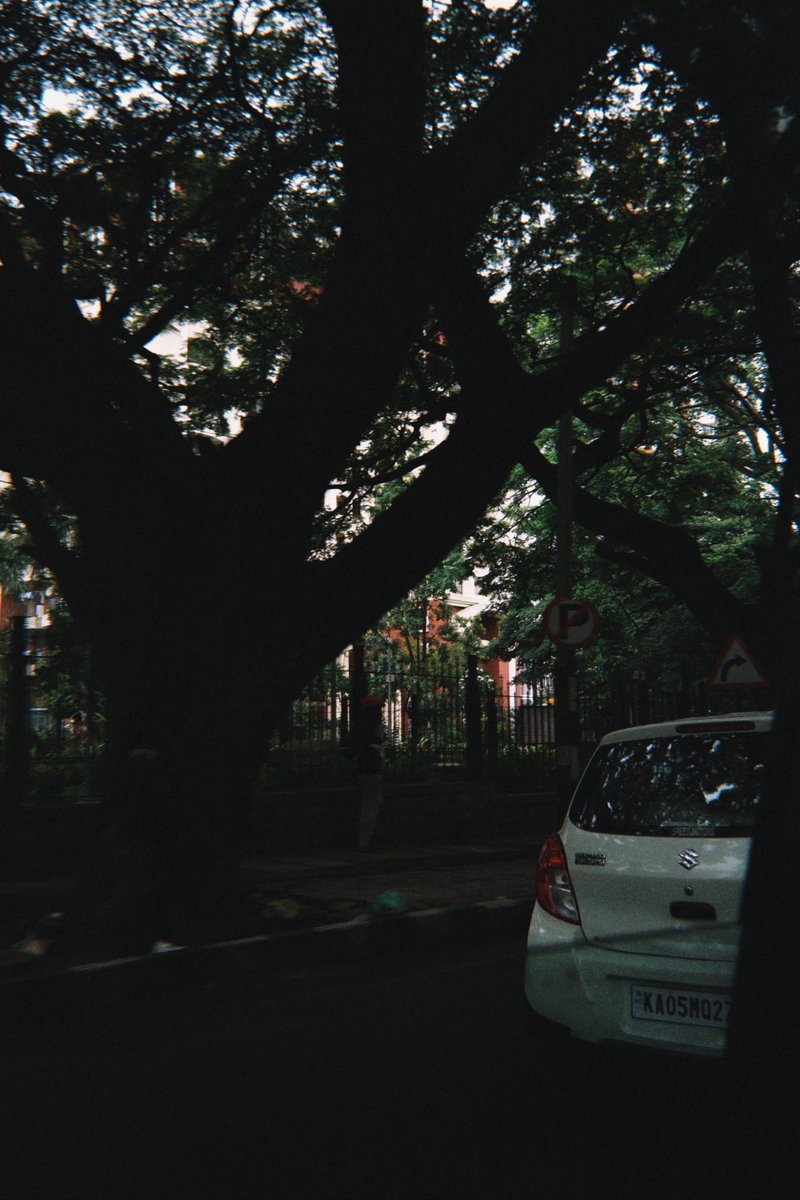 gloomy ahh weatherrrr ~