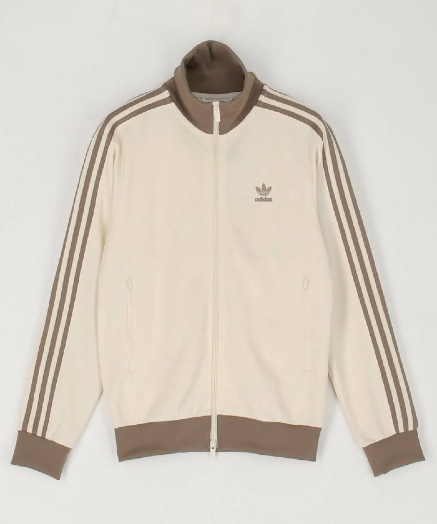 カジュアルで年中使えるトラックジャケット✦普段もお出かけにも最適！ Old adidas 80s 西ドイツ製 adidasアディダス ハイネック 無地
