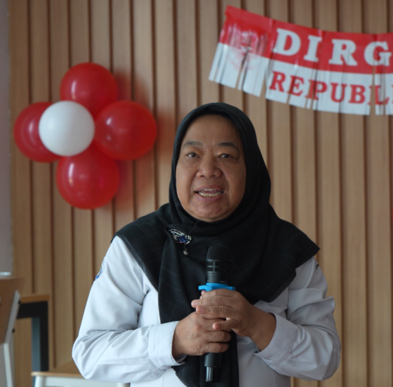 bppsdm_pusluhkp's tweet photo. Ancol (14/08) - #mitrapusluhkp, dalam rangka memeriahkan Hari Ulang Tahun ke-80 Kemerdekaan Republik Indonesia, #pusluhkp menggelar berbagai perlombaan seru dan kreatif yang diikuti oleh seluruh pegawai.
@kkpgoid @bppsdm_kp @in_radiarta @YayanHikmayani https://t.co/2MsbBeCG4m