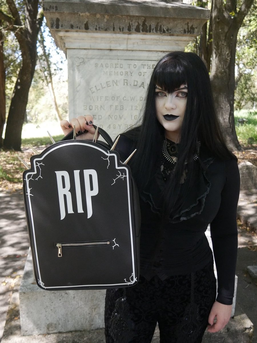VampireFreaks's tweet image. Just in time for back to school - our RIP Tombstone Backpack is here for all your backpack needs!

📷 @madamehearse

#Goth #Tombstone #GothBackpack #AltFashion #Gothic #VampireFreaks
