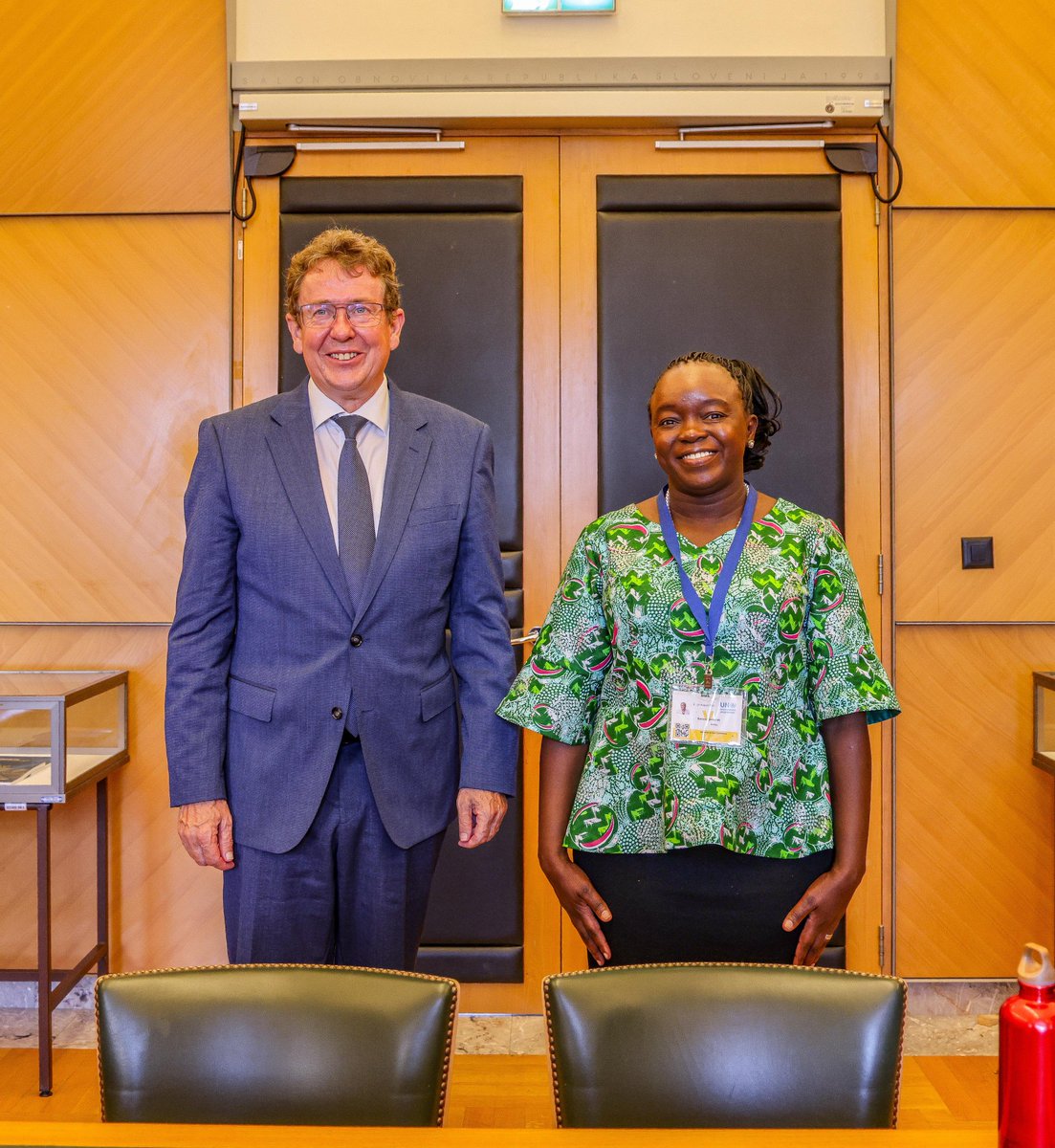 DeboraBarasa's tweet image. On the sidelines of #INC52, I met with 🇨🇭 H.E. Albert Rösti, Swiss Head of the Federal Dept. of Environment, Transport, Energy &amp;amp; Communications.

We discussed Kenya–Switzerland relations, ongoing treaty talks to #EndPlasticPollution, and our shared ambition to host the INC