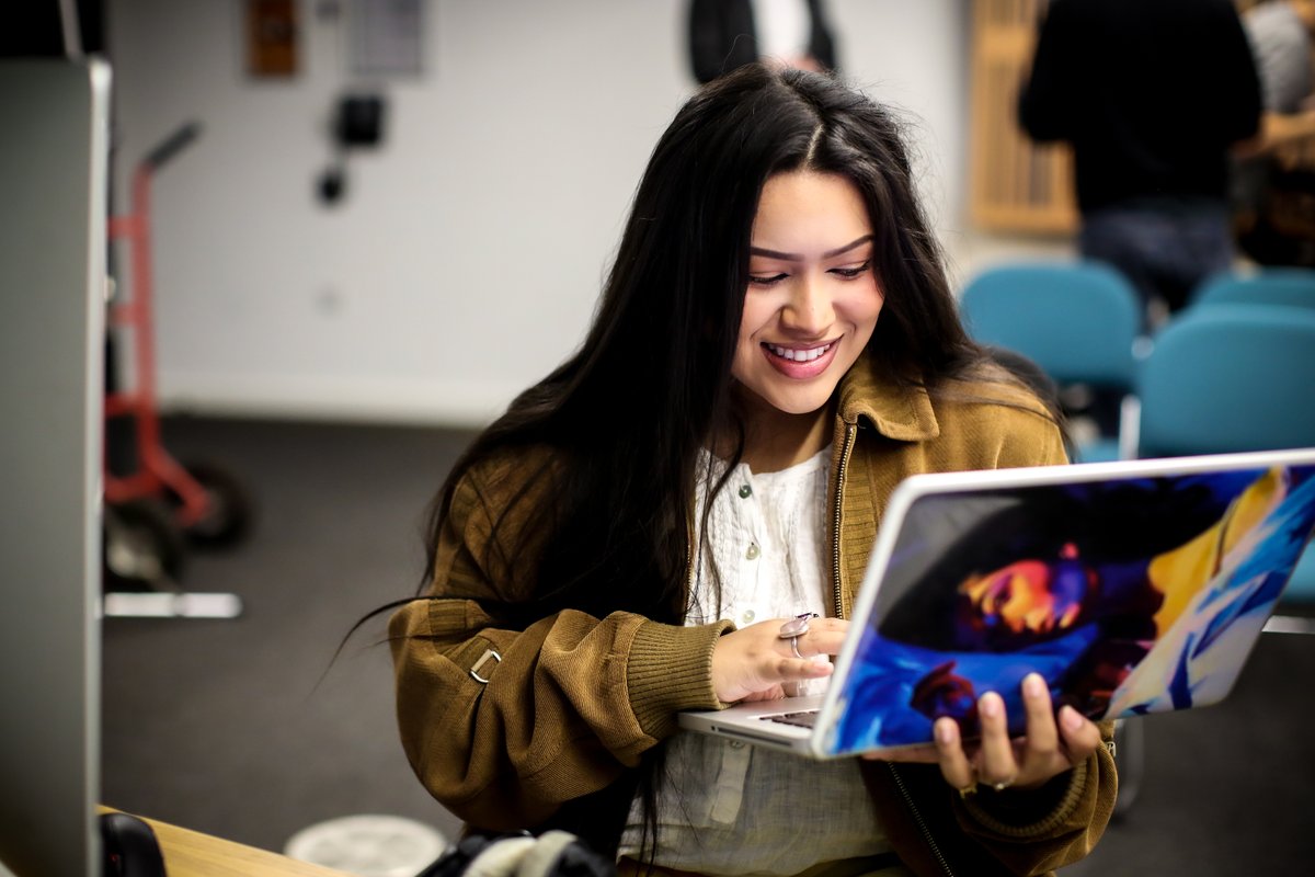 Uni of East London tweet media