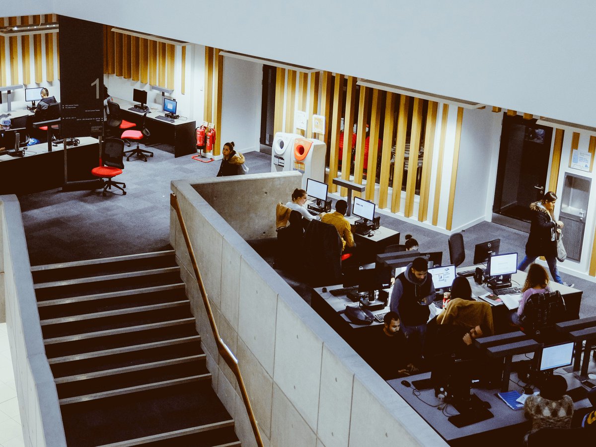 UEL Fastest-rising university in London, first in England and second in the sector for graduate employability (Graduate Outcomes Survey 2025). 

But we're not stopping there!

We’re building futures that work, guarantee a better future for yourself today! 

☎️ 020 7365 6240 🔗