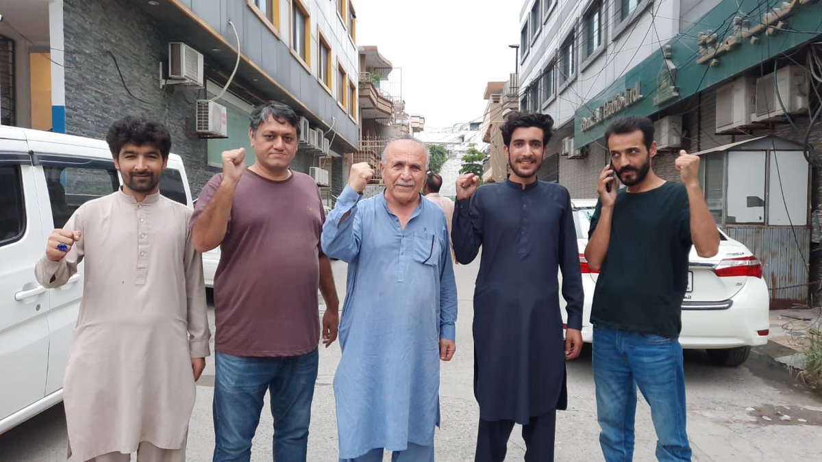 After three months of captivity, Chairman Ehsan Ali of the Awami Action Committee Gilgit-Baltistan was finally released on bail today. 

Solidarity and class struggle scores a victory over the Pakistani state! Inquilab Zindabad!