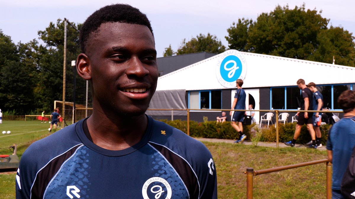 REGIO8's tweet photo. VIDEO | De Graafschap wil sterke start doortrekken op bezoek bij Roda JC in Kerkrade. 'Ik geef alles voor De Graafschap' https://t.co/DqLkySo9rT https://t.co/myTLvvvmrI