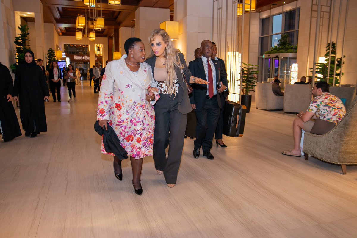"Honored to welcome H.E. Amai Dr. AUXILLIA MNANGAGWA, First Lady of the Republic of Zimbabwe &amp; Ambassador of Merck Foundation 'More Than a Mother', to Merck Foundation First Ladies Initiative (MFFLI) 2025 in Dubai.

Her unwavering commitment to women’s empowerment &amp; healthcare