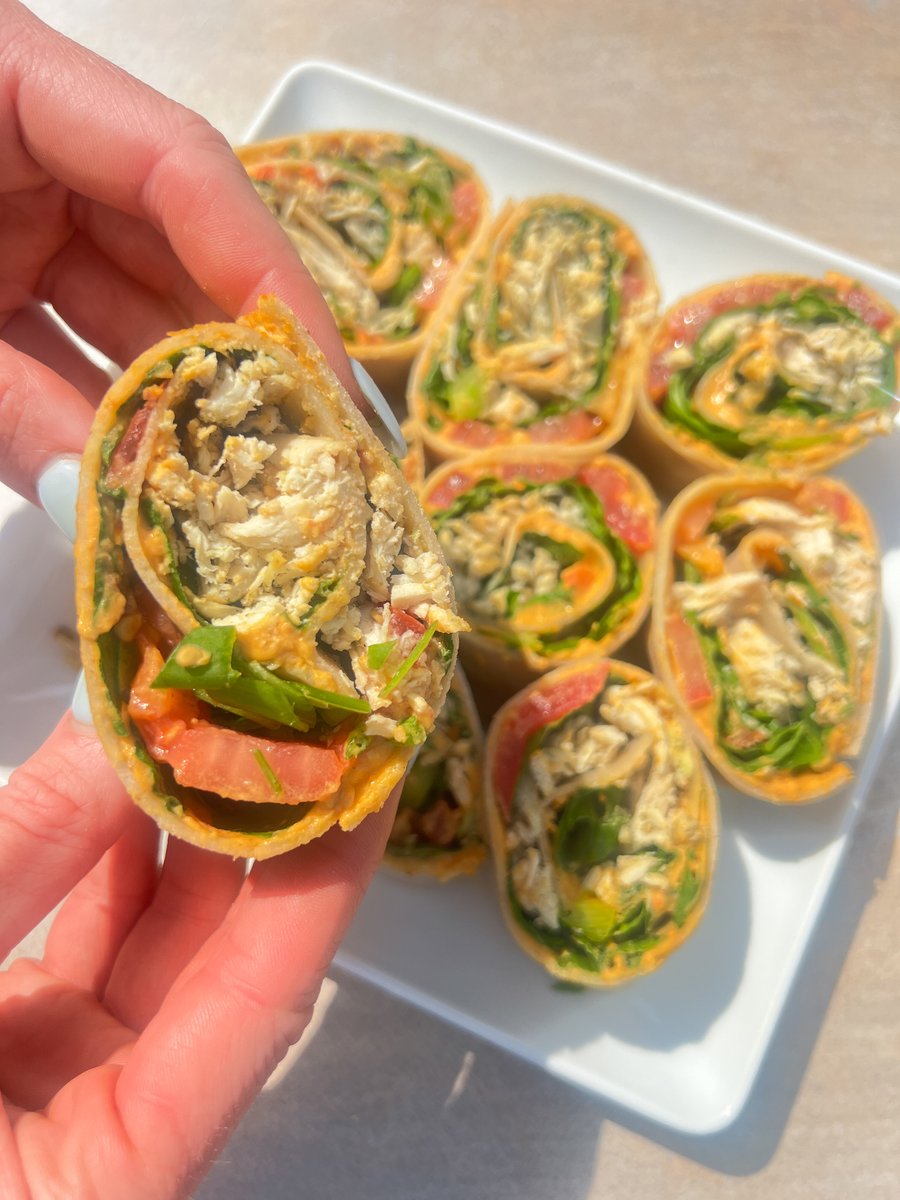 effortless_eats's tweet image. These Pinwheel Sandwiches are a quick, easy, &amp;amp; fun way to enjoy a sandwich! Swap or substitute fillings as you'd like 🧡

#effortlesseats #pinwheelsanwiches #healthylunch #easylunch #healthyrecipe
