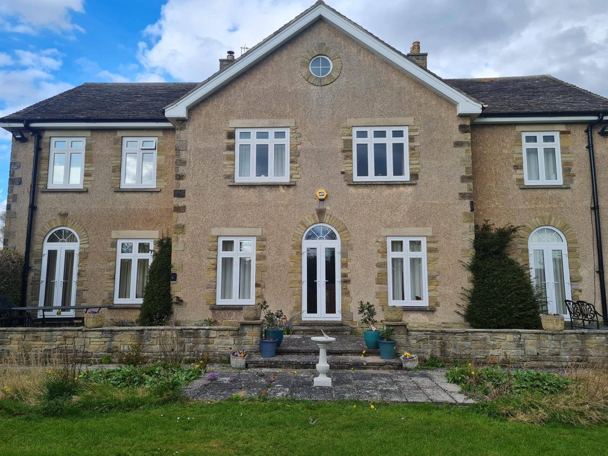 UltiWindows's tweet photo. 😀Modern, secure &amp; energy-efficient – our latest job features flush fit uPVC windows throughout and sleek double French patio doors. A transformation in both style &amp; comfort.
📍 Teesside
Details:https://t.co/fg469I2dlG https://t.co/z3kRyZrDTi