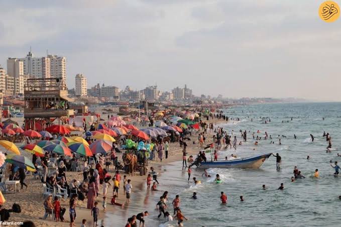 auntyneville665's tweet image. The Gaza Genocide Narrative. 🧵 
Let’s do the math. 
The population of Gaza is 2.1 million people. 
The Gaza Ministry of Health report that as of 14 August 2025, the casualty number in Gaza since 7 October 2023 is 61,709.  
1/