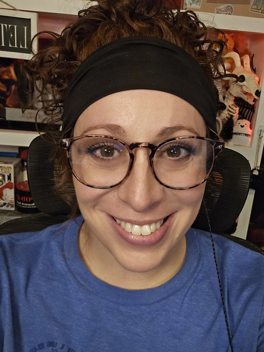 Last stream day of the week for me! Checking out the Indie Horror Game: The Familiar Stranger! A story about diving into childhood fears &amp; nightmares. What kind of horrors will we face?

Join me at twitch.tv/stuntmama to find out!

<a href="/PlatSquad/">Platinum Squad</a> <a href="/ebggttv/">Ever Bright Global Gaming</a> <a href="/The_Canopy_Team/">TheCanopyStreamTeam</a> #Horror