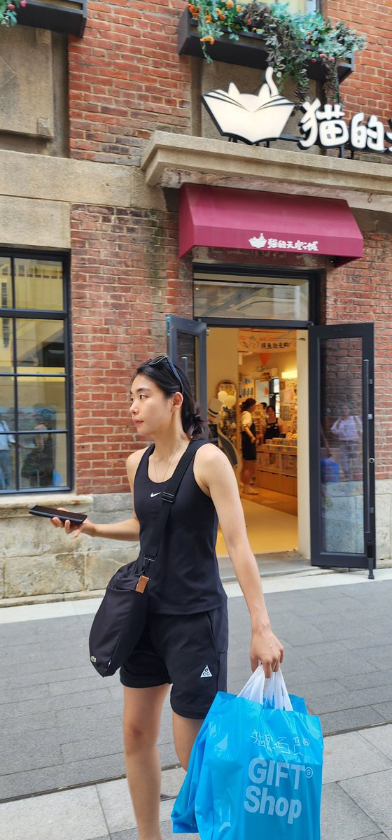 으아아아아이현서어어언!!!!!!