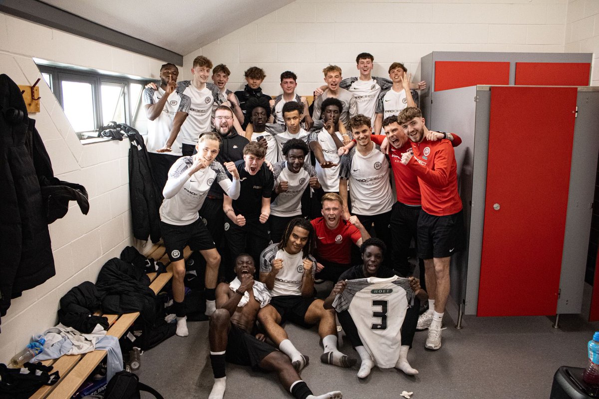 Will Jones tweet media