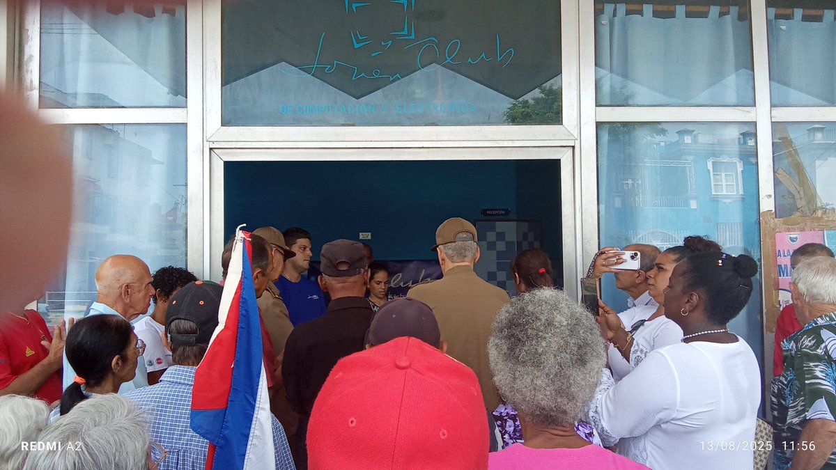JovenClubHabana's tweet photo. Con gran entusiasmo se llevó a cabo la inauguración del Proyecto Club Patria en el Joven Club Playa I,un espacio que fortalece compromiso con la formación tecnológica y cultural de nuestra juventud.#FidelPorSiempre #AprendeEnVerano          #VeranoDigital #LaHabanaDeTodos 🇨🇺 https://t.co/HxJGUo1D3a