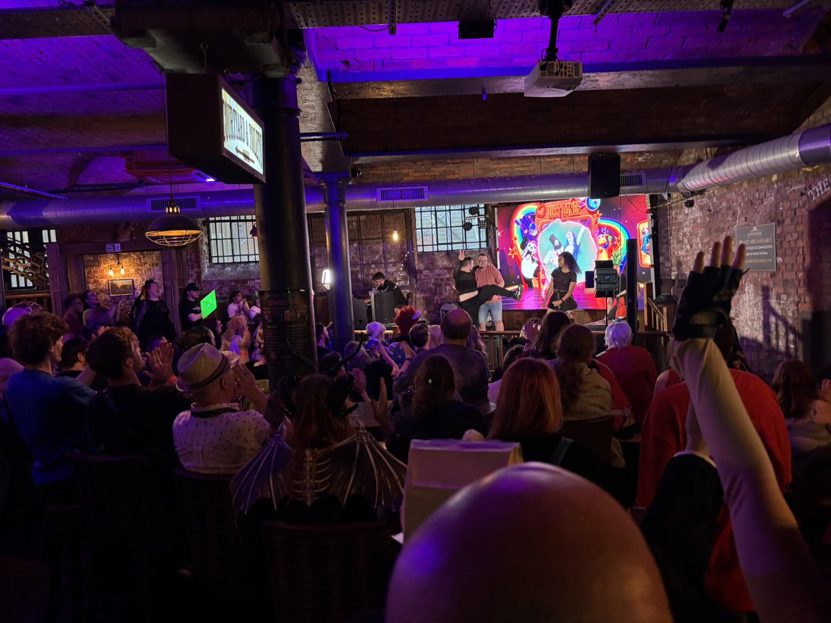 LegendaryJL_'s tweet photo. And thatโs a wrap from @TimelessGC which was amazing with a new venue and the energy was unmatched.
Thank you to the old and new friends I met, to the brands and devs I met and thank you to @TheGamerGuide_ for providing a space for us creators
#TheGamerGuide #TimelessGC25
๐งต https://t.co/BbvGvO5XMF