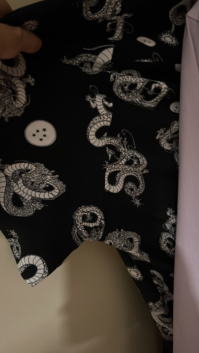 Bola de Drac. No me dejaron ir a una boda con ella, y eso que tenía la aprobación de varios amigos. #DragonBall #BolaDeDrac