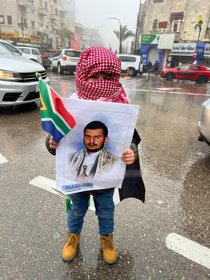 اذا لم تصل هذي التغريدة الي الف تعليق خلال نصف ساعة قررت حذف الحساب وهذا وعد مني 30 الف متابع والحساب مقيد ايش الخبر