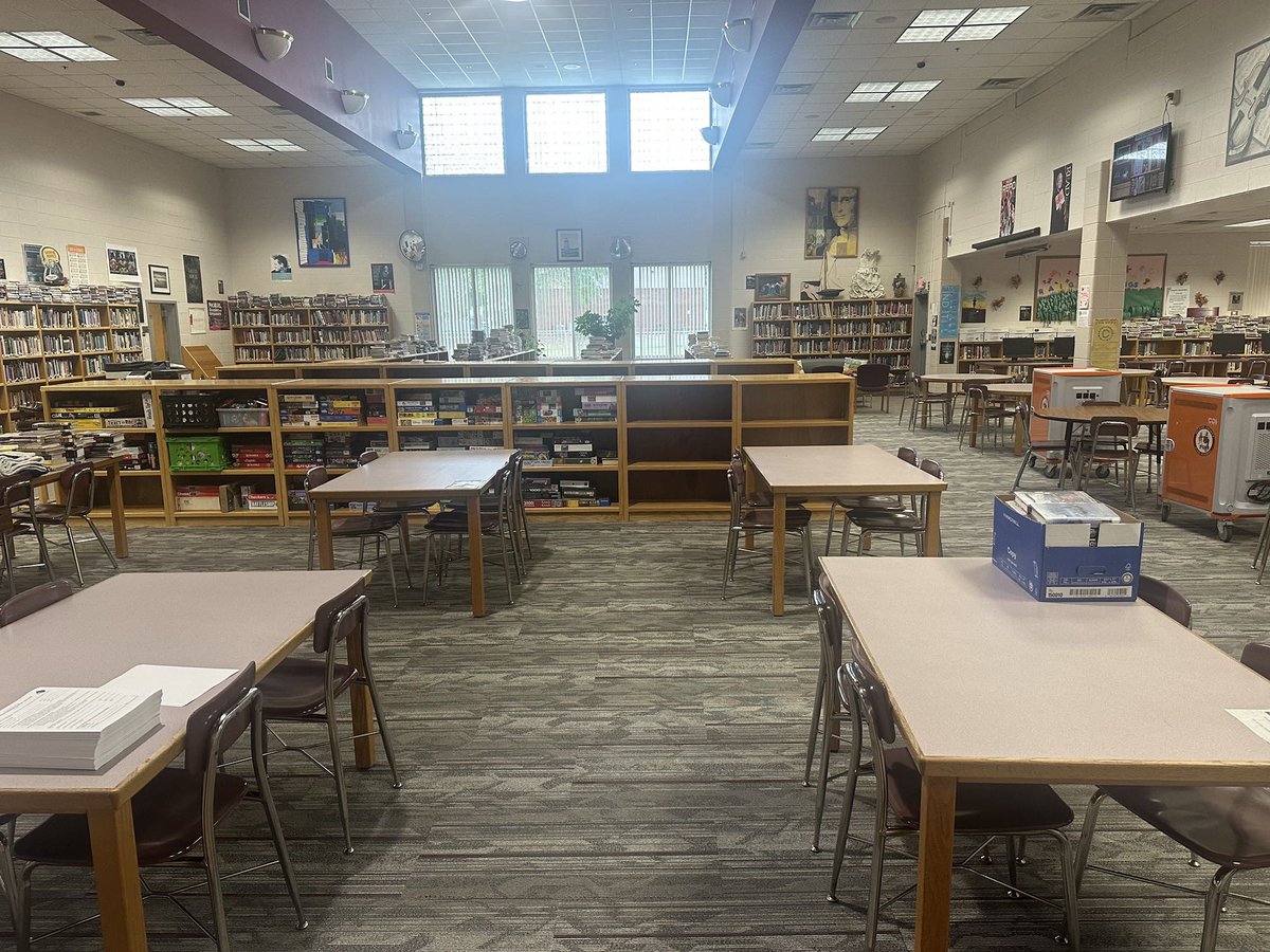 New carpet, new year! Happy to see our kiddos again! <a href="/KEDCGrants/">KEDC Grants</a> <a href="/kedc_epic/">EPIC</a> <a href="/KyWriteRight/">Jackie White Rogers</a>