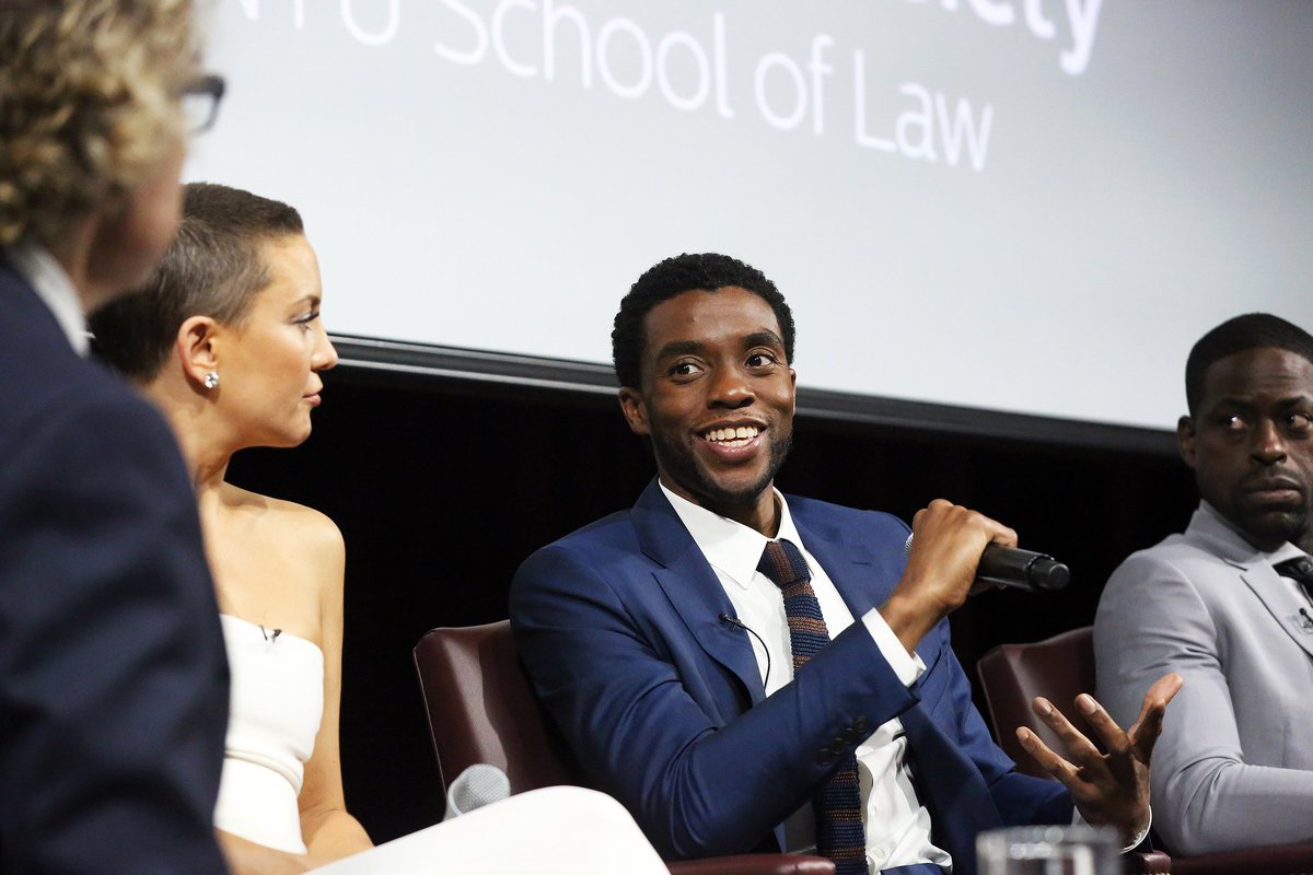 FOLCSevents's tweet image. ✨ Big Ideas, Bright Smiles ✨

Our events are full of smart conversations, big laughs, &amp;amp; genuine connection.

Because exploring the world’s big questions should leave you smiling.
#FOLCS #SeriousFun #BigIdeasBrightSmiles