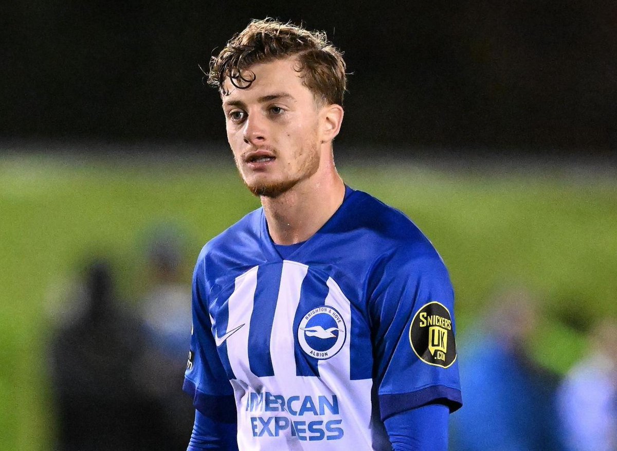 🚨 DIJON DEVRAIT ENREGISTRER 2️⃣ NOUVELLES ARRIVÉES ✍️⌛️

• Mickael Barreto, milieu offensif de 34 ans qui arrive d'Ajaccio 🆓️

• Samy Chouchane, milieu 🇹🇳 de 21 ans qui arrive des U21 de Brigthon 🏴󠁧󠁢󠁥󠁮󠁧󠁿

(<a href="/MohamedTERParis/">Mohamed TOUBACHE-TER</a>)