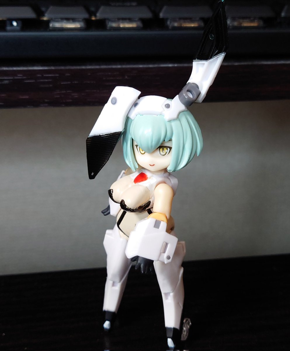 takuttical's tweet photo. #代表作を張って認知してもらおう
＃デスクトップアーミー
うちの娘ちゃんたちをよろしくお願い致します('ω'`)✨ https://t.co/ugs5l2bn55