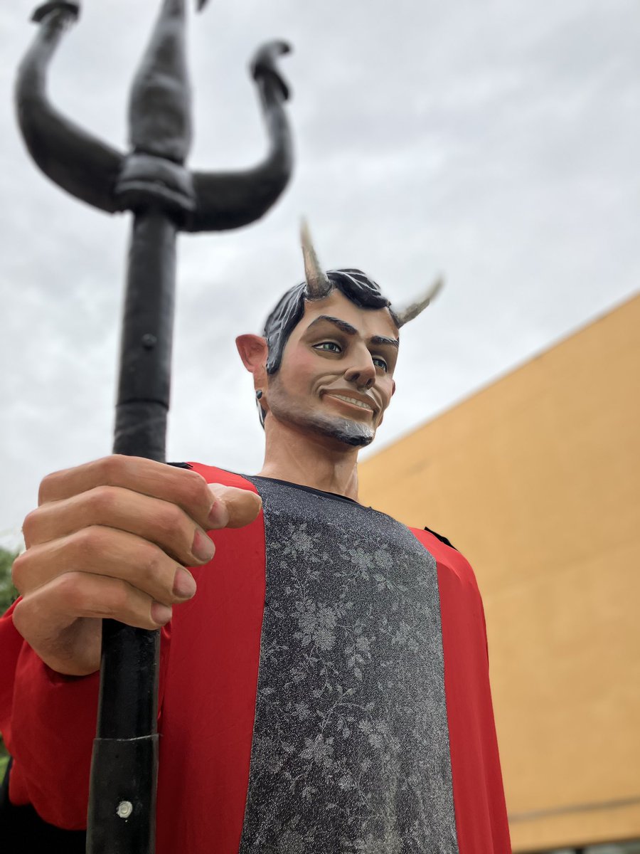 Astaroth, surge et vive!

#DiablesBorgesBlanques
#DGR