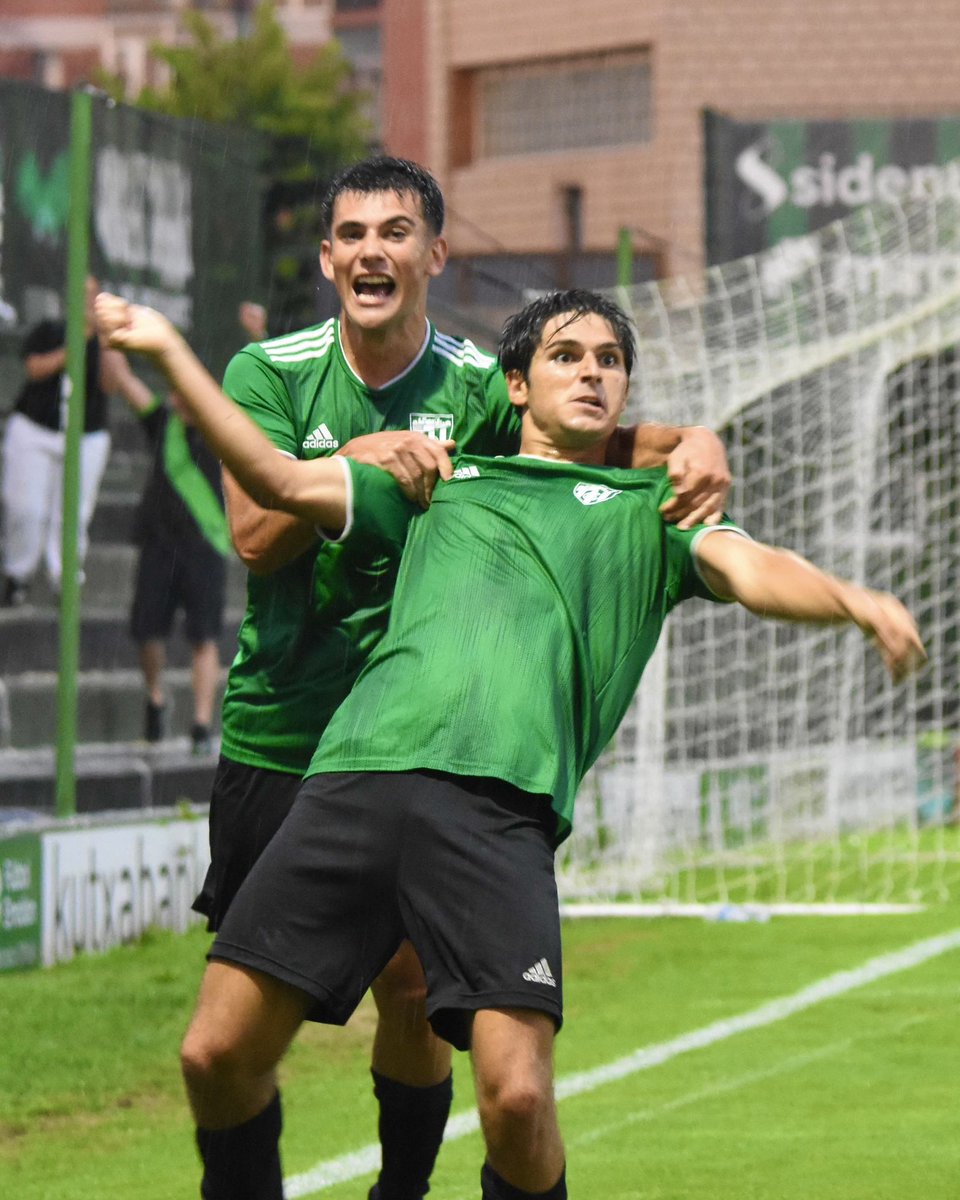 SestaoRC's tweet photo. 📋 Iñigo Gomeza ayer: 

✔️ Debut con el Sestao River Club
✔️ Golazo de la victoria en la prórroga 
✔️ Celebración carismática 

🤪 ¡Nada mal para ser el primer día en la nueva oficina!

#GoazenRiver https://t.co/7h9Y20CIG6