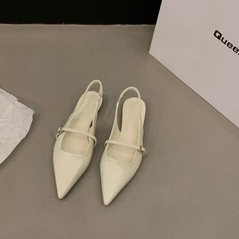 lamoon_pp's tweet photo. ส่งต่อรองเท้าส้นแบน หัวแหลม เปิดส้น 🩰
ราคา  190 รวมส่ง 
Size 38 ยาว 23.5 - 24 
ใส่ไปแค่ 2 รอบ 

#StylistShop #ส่งต่อรองเท้า 
#ส่งต่อเสื้อผ้ามือสอง #ส่งต่อ #ส่งต่อคสอ  #ส่งต่อvghbkk #atreasurebox #rallymovement #mitr #stylistshop #cintageส่งต่อ  #napatvoguebk #rileyapparelsส่งต่อ https://t.co/ecQ4HuzuZi