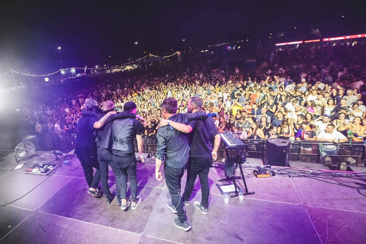 Embusteros tweet media