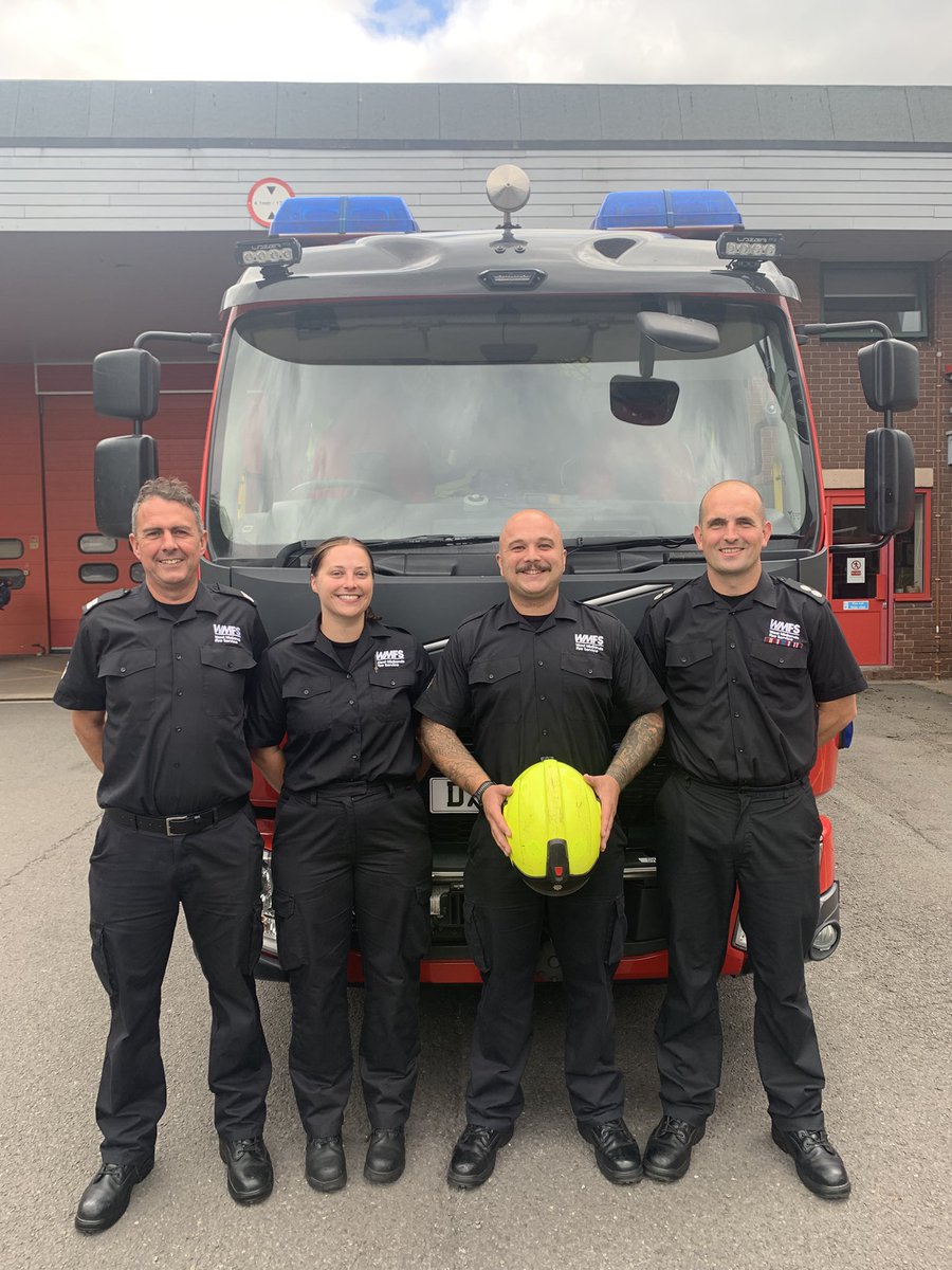 WMFSWillenhall's tweet photo. Congratulations to FF Dean Ascott of Willenhall Red Watch on passing his final assessment to become a fully competent firefighter. His hard work and dedication over the past 18 months has paid off. We are all very proud of him. Well done Dean 👏
#wmfs #firefighter https://t.co/SlRfTNhDra