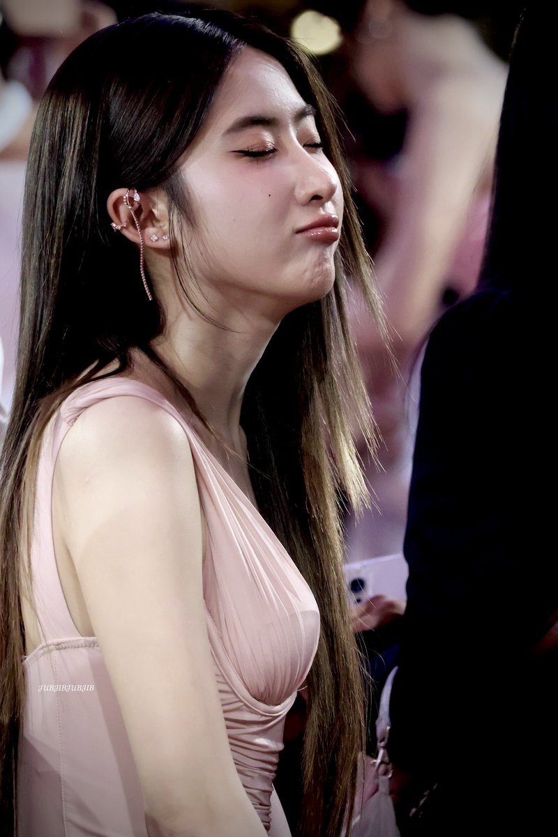 I just wish solo fans wouldn’t make such a big deal or get upset whenever the two of them appear together at the same event. And I also hope they’d stop calling us CP fans "delulu." Like, why is it that CP fans are always the ones seen as delusional? Can’t they try to understand