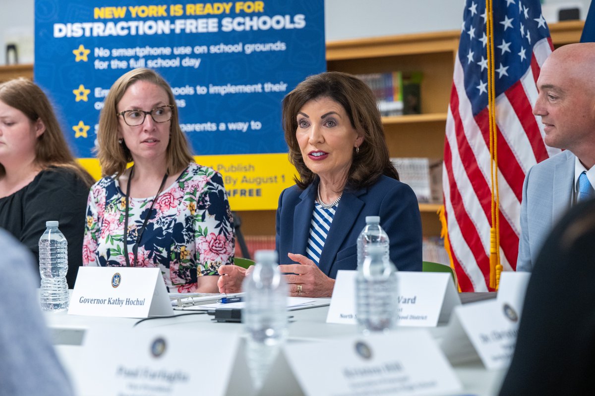 Governor Kathy Hochul tweet media