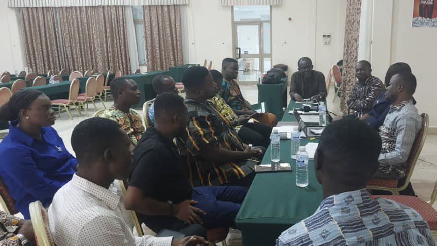 WHOGhana's tweet image. Together with @_GHSofficial &amp;amp; partners, we are developing the Ghana Switch Plan, to guide the country’s transition from RTS,S to R21 malaria vaccine. 

This transition aims to optimize Ghana’s vaccine portfolio and enhance operational efficiency to #EndMalaria.