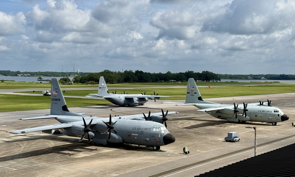 53rdWRS's tweet image. The #HurricaneHunters are on the move! 

We sent aircrew to St. Croix to gather vital weather data on Tropical Storm Erin! ✈️⛈️

#MissionReady #hurricanepreparedness