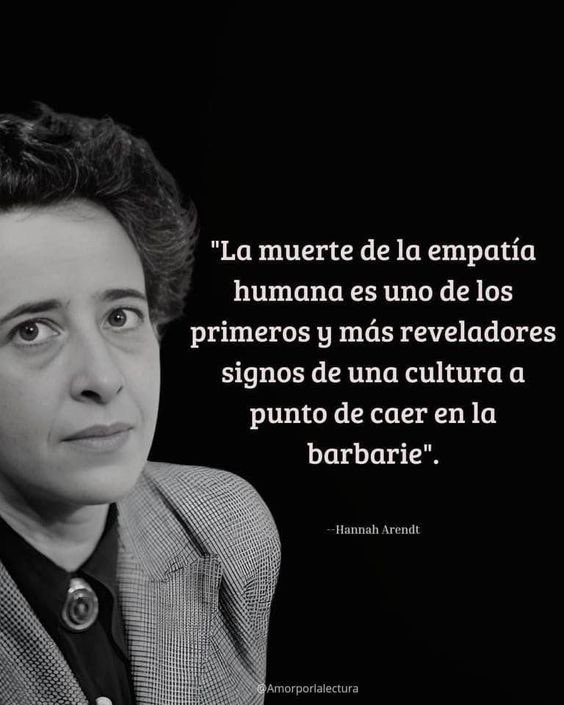 Rebeca Rodarte (@rebekiuch) on Twitter photo 