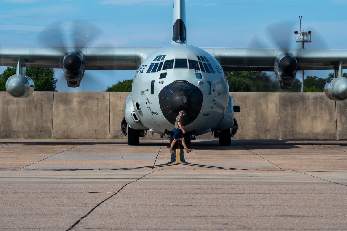 53rdWRS's tweet image. The #HurricaneHunters are on the move! 

We sent aircrew to St. Croix to gather vital weather data on Tropical Storm Erin! ✈️⛈️

#MissionReady #hurricanepreparedness