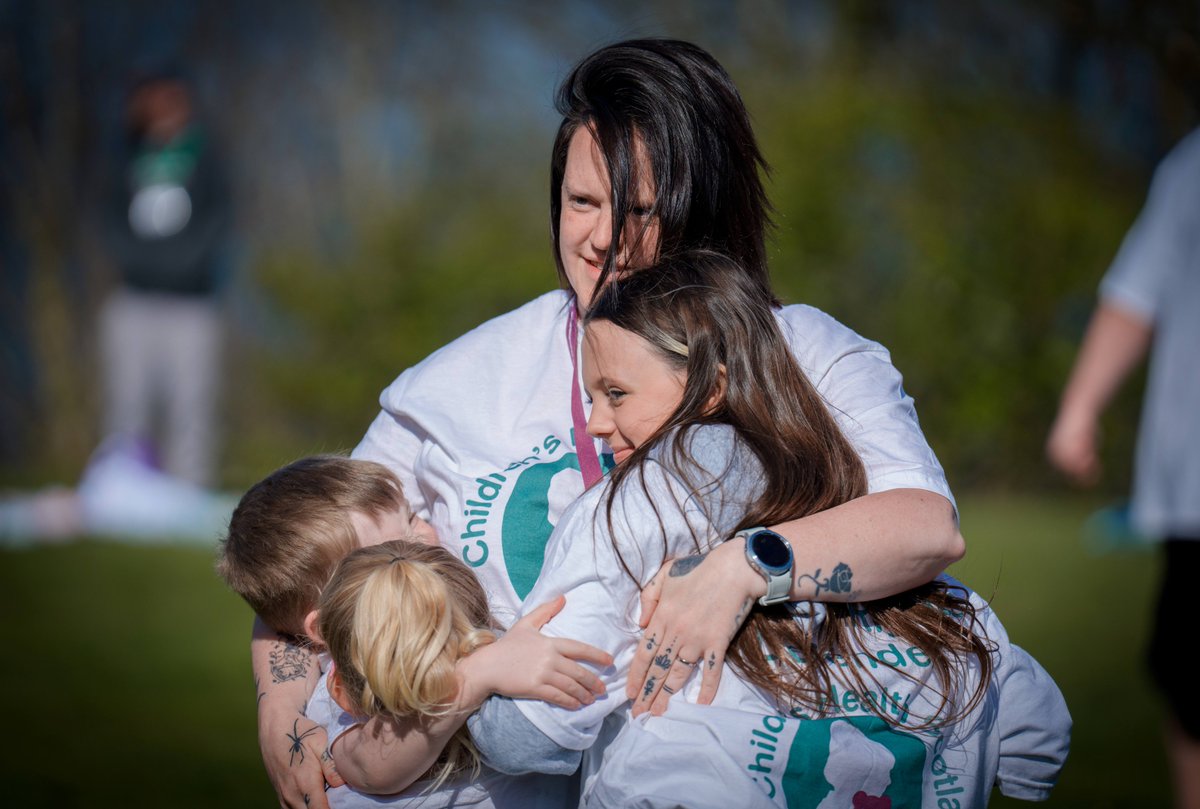 ChildHealthScot's tweet photo. ✨ Tomorrow is #BeHappy Thursday!
We’re teaming up with @YouthLinkScot for a joyful Chain Reaction activity that celebrates connection, kindness, and youth voice 💬💛
Create your link and tag us in your posts &amp; pics!
Let’s build a chain across Scotland!
🔗https://t.co/Uxi9NRqliQ https://t.co/qPtu67twEh