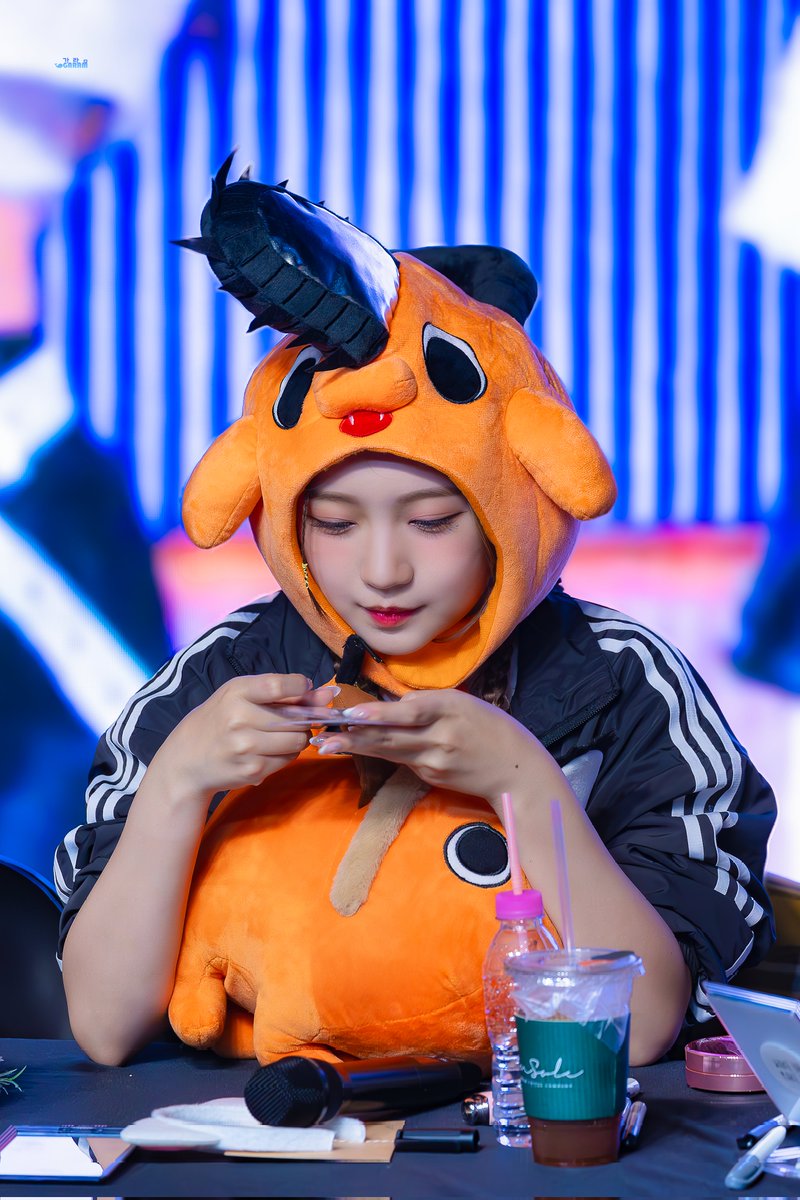 Garam190922's tweet photo. 여전히 내 맘속에 빛나는 별 소희야 생일축하해 언제나 보고싶어ㅠㅜ

#RocketPunch #로켓펀치 #RCPC #소희 #SoHee #HAPPYSOHEEDAY #해피소희데이 https://t.co/vIlY392UT4