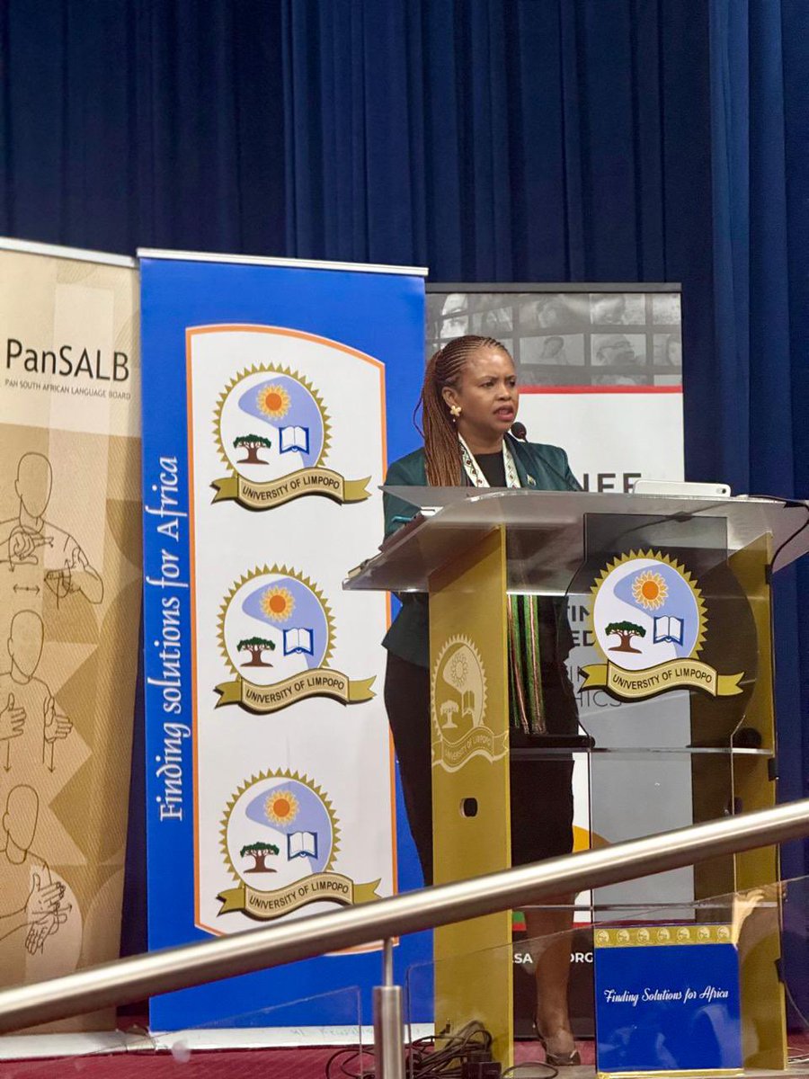 KhuselaS's tweet photo. Today I had the honour of being invited to address the Indigenous Language and Media Seminar hosted by @SAEditorsForum @PanSALB and the University of Limpopo
Thanking them for having me I said..,

I am profusely grateful for the honour you extended to me to address this important seminar today. More so from the hallowed corridors that the great revolutionary, Onkgopotse Tiro, after whom is this chamber is named, once walked. 

As I stand here today, the irony is not lost to me that you asked me to speak on, amongst others, indigenous identities and languages, from -metaphorically- the same platform Tiro would have used to deliver his scathing rebuke of the apartheid regime and objecting to, amongst others, one group of persons enforcing the use of its indigenous language, Afrikaans, as a medium of instruction on others.Almost 40 years now, that debate still rages on in our society as evidenced by the recent discourse around the implementation of the #BELAAct. 

As correct as Cde Tiro’s view was and still remains to date, another great African thinker, Ngugi wa Thiongo reminds us that “All languages, large and small, have a lot to contribute to our common humanity if freed from linguistic feudalism. Education (and dare I say media) policies should be devised on the basis that all languages are treasuries of history, beauty and possibility. They have something to give to one another if their relationship is that of give-and-take of a network. Even if one of the languages emerges as the language of communication across many languages, it should not be so on the basis of its assumed inherent nationality or globality, but on the basis of need and necessity. And even then, it should not grow on the graveyard of other languages.”

So it is a deep honour for me, woman from those villages you speak of, to join you today in a space where media, language, and identity intersect — where the past speaks to the present, and the future waits to be shaped. Seated with you the guardians of our words, the defenders of our languages, and the shapers of our public consciousness….