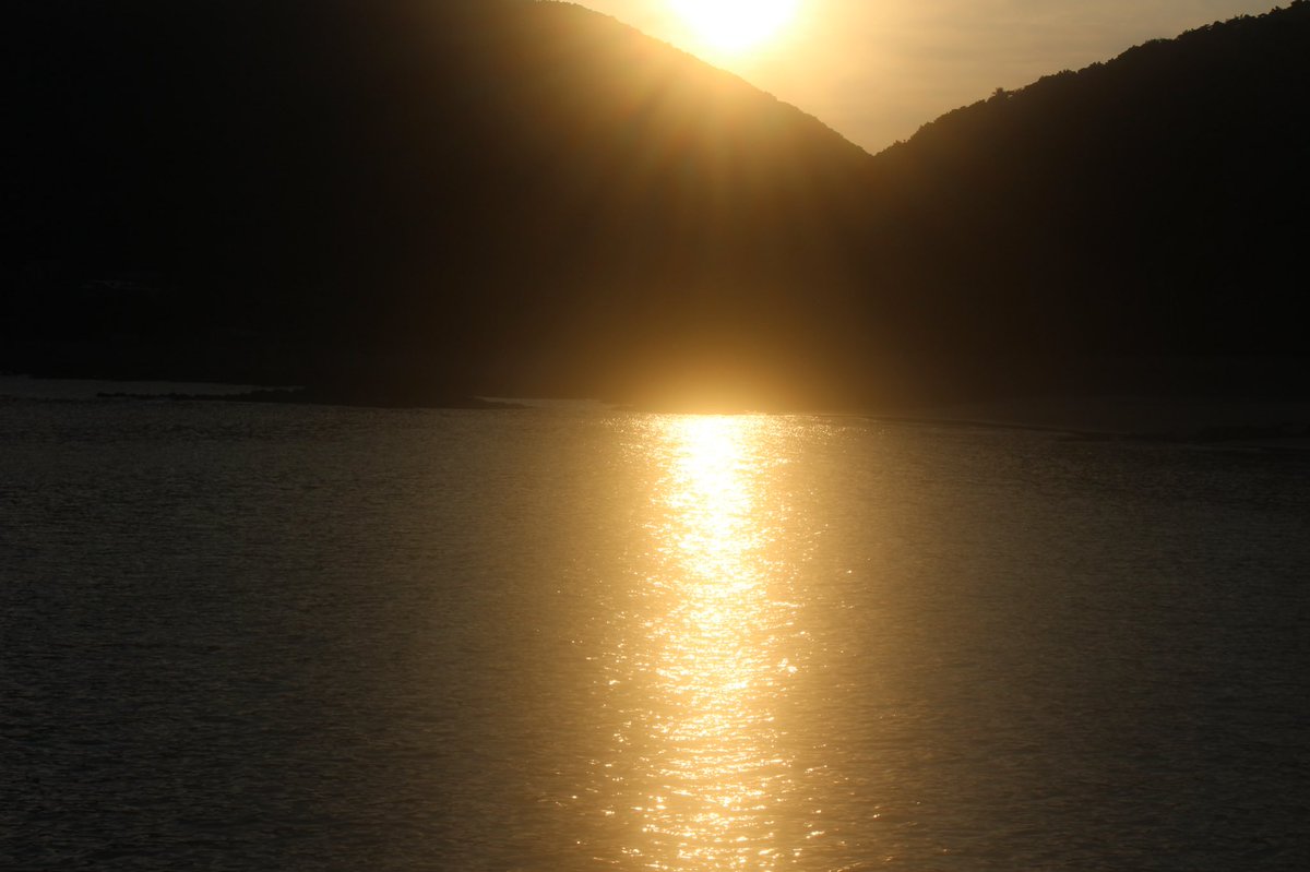 ca (@cltarv) on Twitter photo 