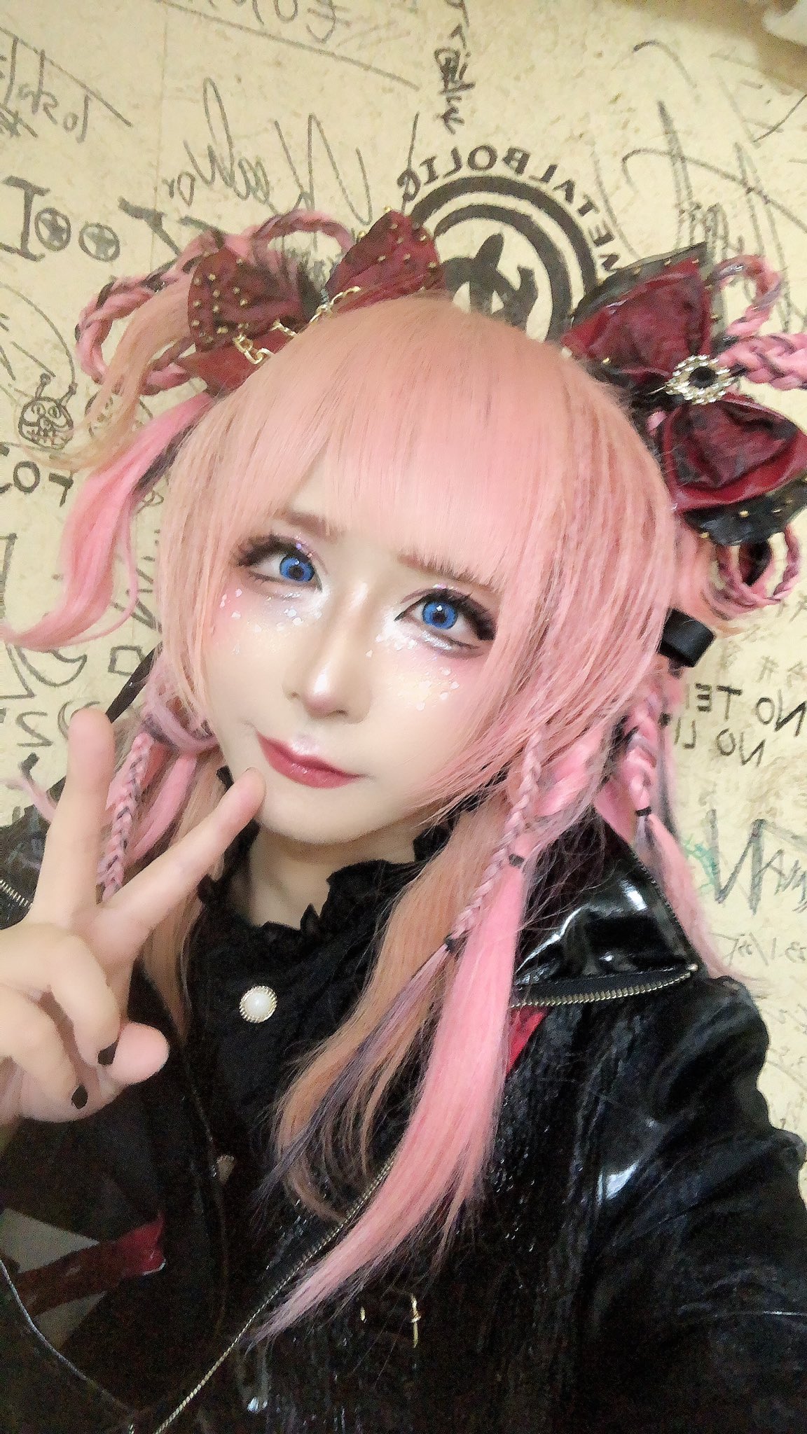 己龍 一色日和 屡流 チェキ 「シャキーン」 V系 ヴィジュアル系 己龍 曲がりくね 一色日和 屡流 チェキ 「♡」 V系 ヴィジュアル