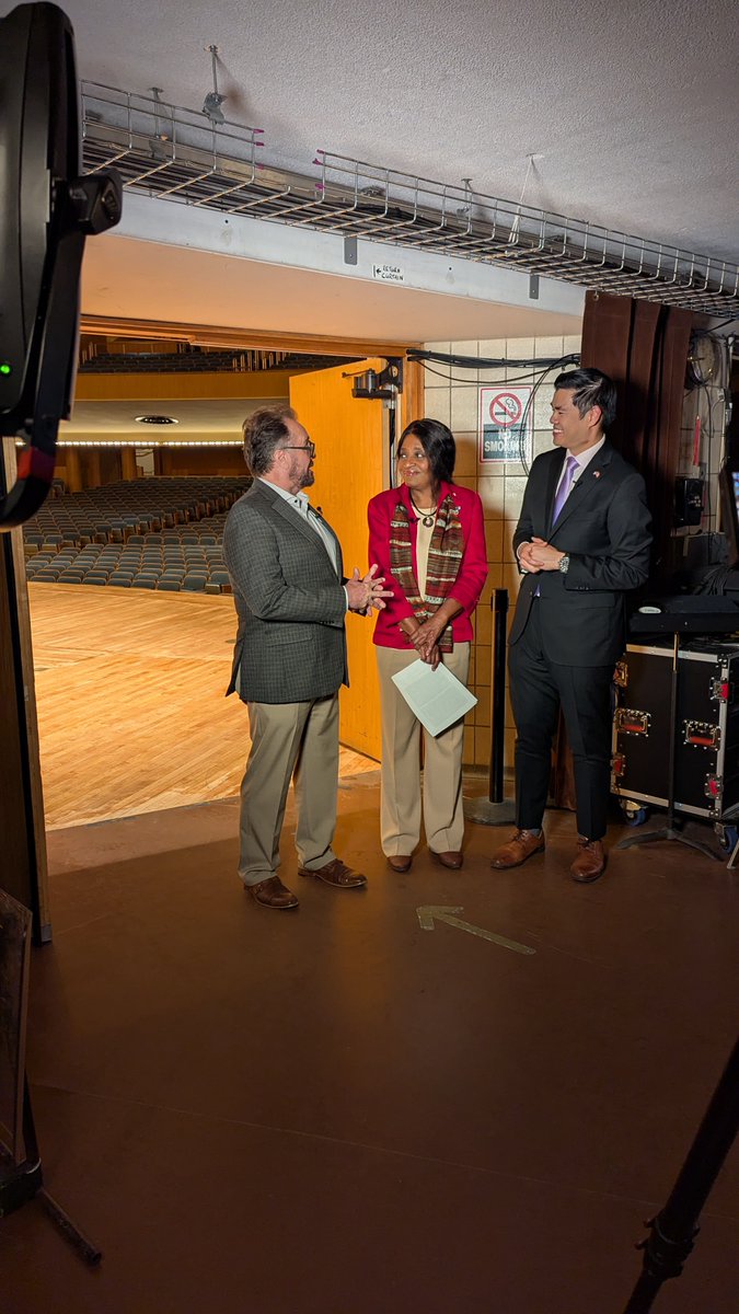 Last night, during the airing of "Rick Steves' Europe: A Symphonic Journey," we were live at Kleinhans!🎻

And in case you missed the announcement… Rick Steves will be joining the Buffalo Philharmonic Orchestra this March!

Get your tickets now 👉 tinyurl.com/btpmricksteves
