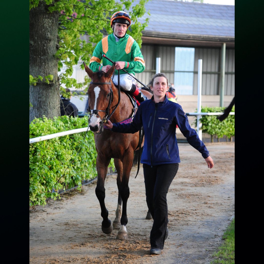 BallylinchStud's tweet image. 𝐀 𝐡𝐞𝐚𝐫𝐭𝐟𝐞𝐥𝐭 𝐭𝐫𝐢𝐛𝐮𝐭𝐞 𝐭𝐨 𝐚 𝐭𝐫𝐮𝐞 𝐜𝐡𝐚𝐦𝐩𝐢𝐨𝐧 💚
 
Ballylinch Stud is proud to sponsor the Pat Smullen Cancer Trials Ireland Charity Race 2025 🏇💚
 
We shared many successes with Pat in the Ballylinch silks, and we have always held him in the highest…