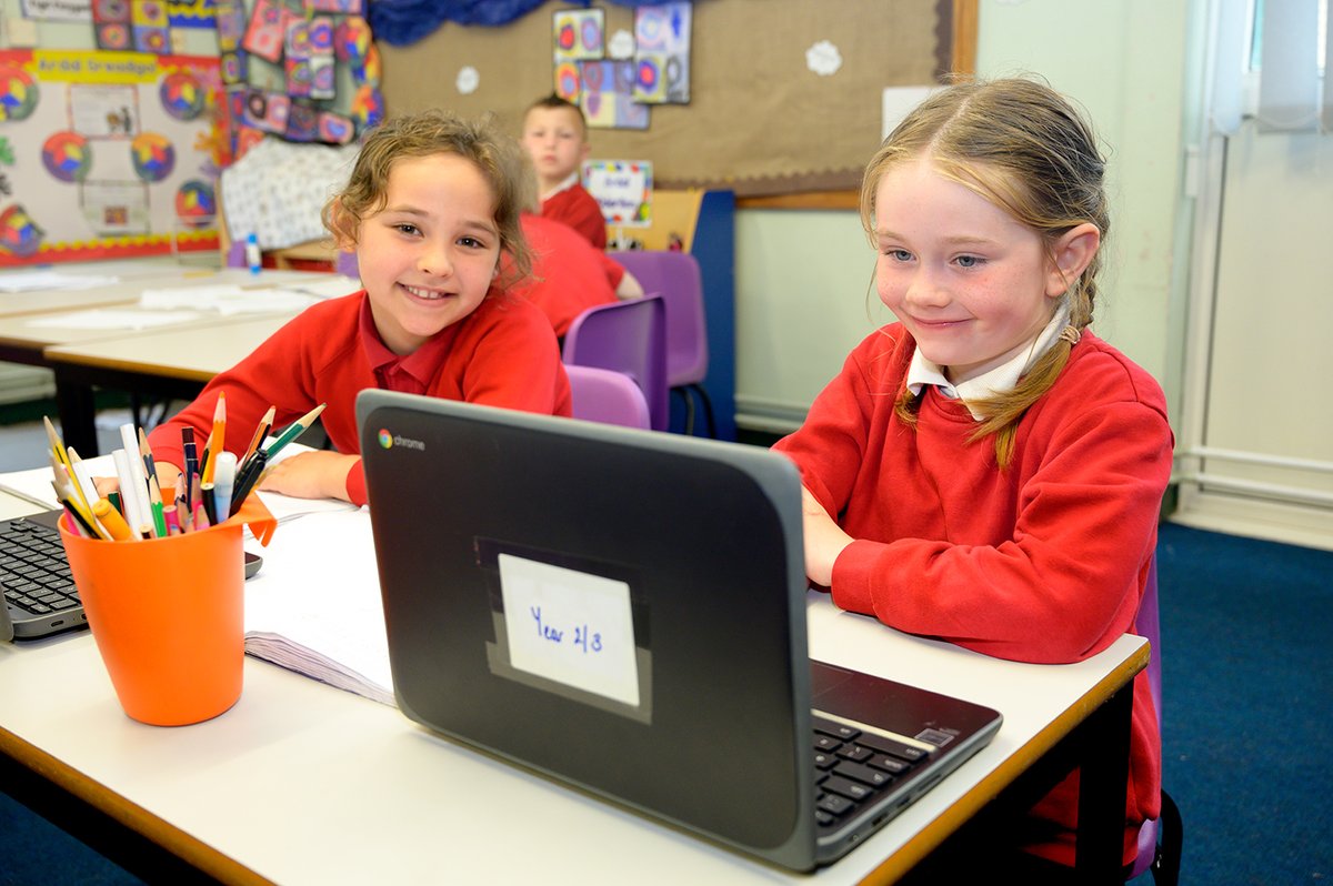 penygaerprimary's tweet photo. We’d also love your help spreading the word! If you have friends or family who are considering schools, let them know that Penygaer currently has places available in all year groups starting in September. Click the link below to find out more and apply.
https://t.co/VYP7G1D1re https://t.co/KsCR52SgXX