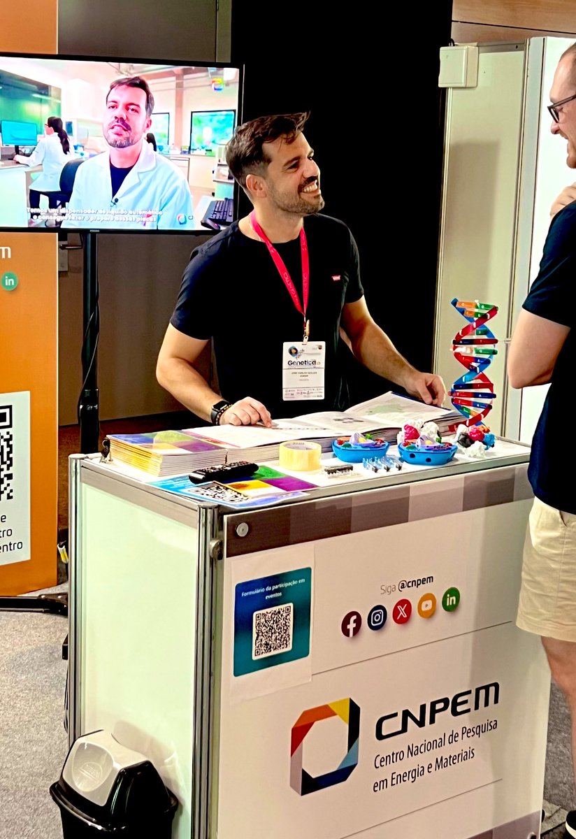 jcquilles's tweet photo. Excited to be at the 70th International Conference of Brazilian Genomics Society in Belém, PA/Brazil! I'm showcasing @CNPEM's cutting-edge facilities and research opportunities. Swing by and grab a scientific pin to mark your spot in the world of genomics! 🤓 #CNPEM #Research https://t.co/A6eax4BomK