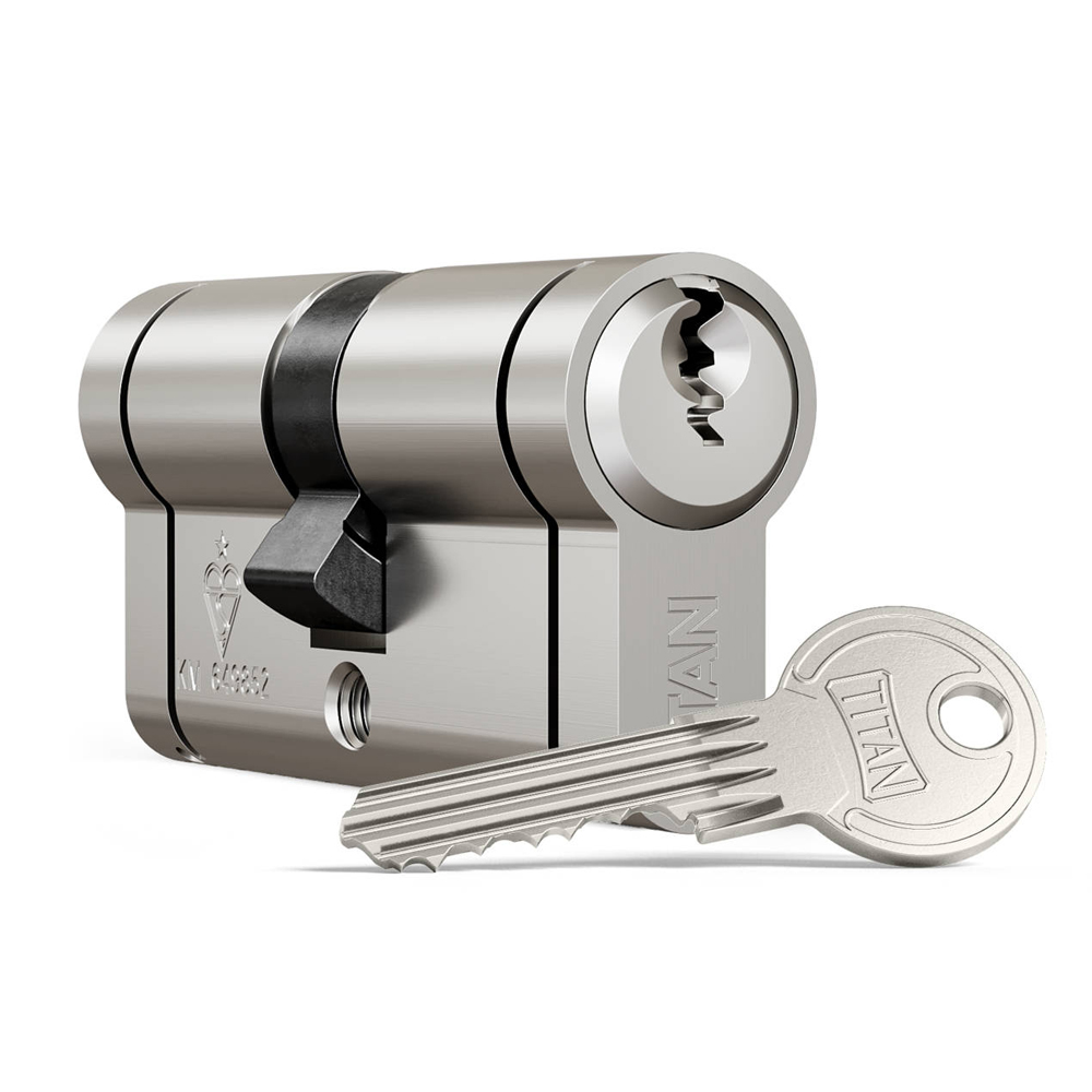 domukltd's tweet image. 🔐 Budget-friendly security, premium protection.

The Titan K6 is BSI Kitemark &amp;amp; SoldSecure Gold certified, resists drilling/picking, and can be keyed alike for convenience.

Strong. Reliable. Affordable.

#HomeSecurity #LocksmithLife #SecuritySolutions