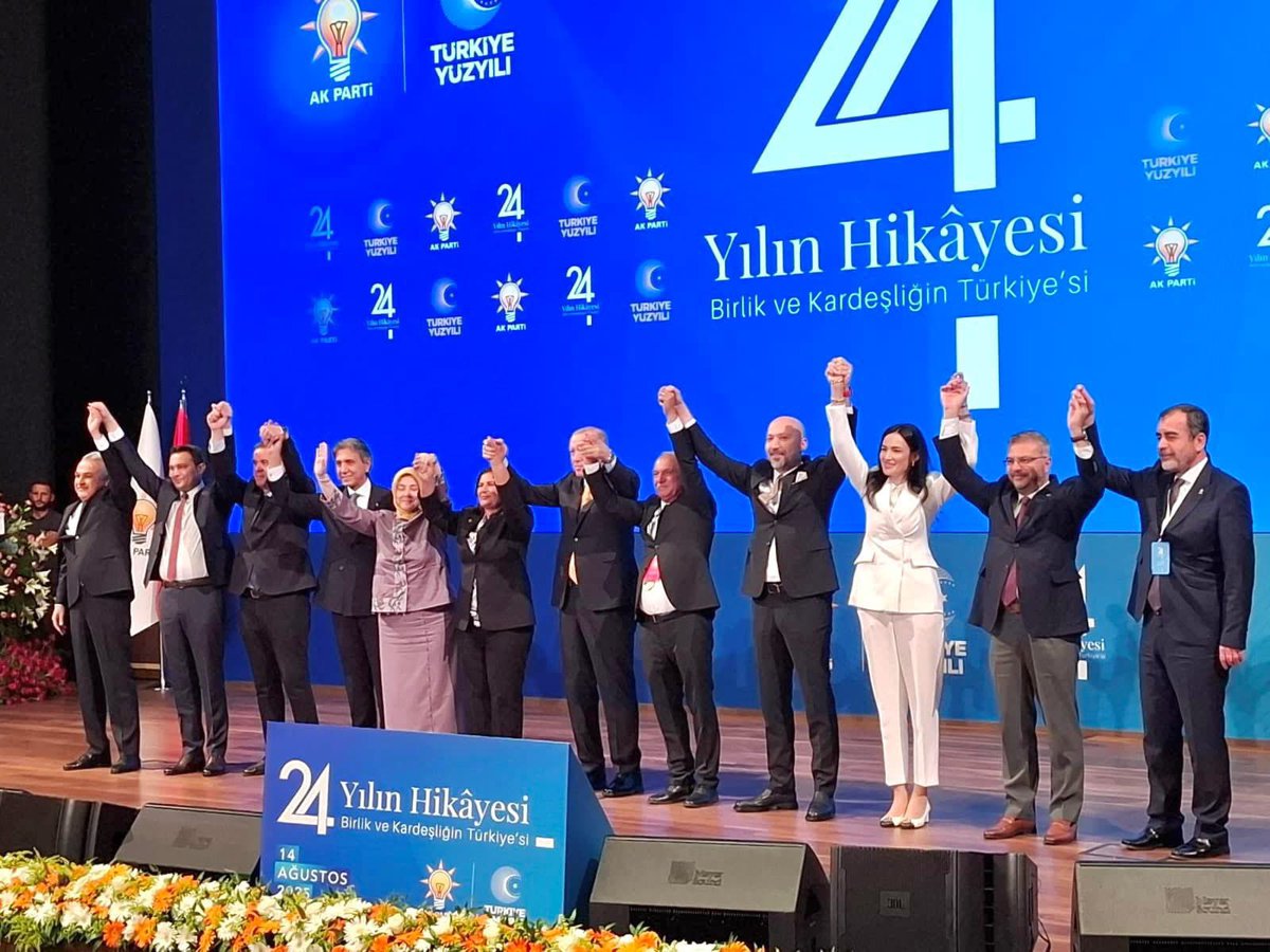 fatihgurer09's tweet photo. Aydınımıza hayırlı olsun! 🌟

AK Parti ailemize;
Sayın Özlem Çerçioğlu,
Sayın Mustafa İberya Arıkan,
Sayın Osman Yıldırımkaya,
Sayın Malik Ercan ve i meclis üyelerimiz hoş geldiniz.

Birlik beraberlik içinde tüm gücümüzle Aydın için çalışmaya devam edeceğiz 🇹🇷  
#AKParti24Yaşında https://t.co/MsDdOCNuD1