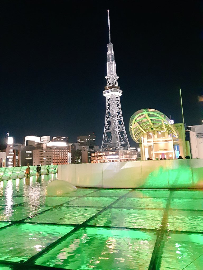 watarunworlds's tweet photo. 今年も光らせてきたよー！😄
#虎徹さんお誕生日ライトアップin名古屋2025 https://t.co/o3hldYjyPh