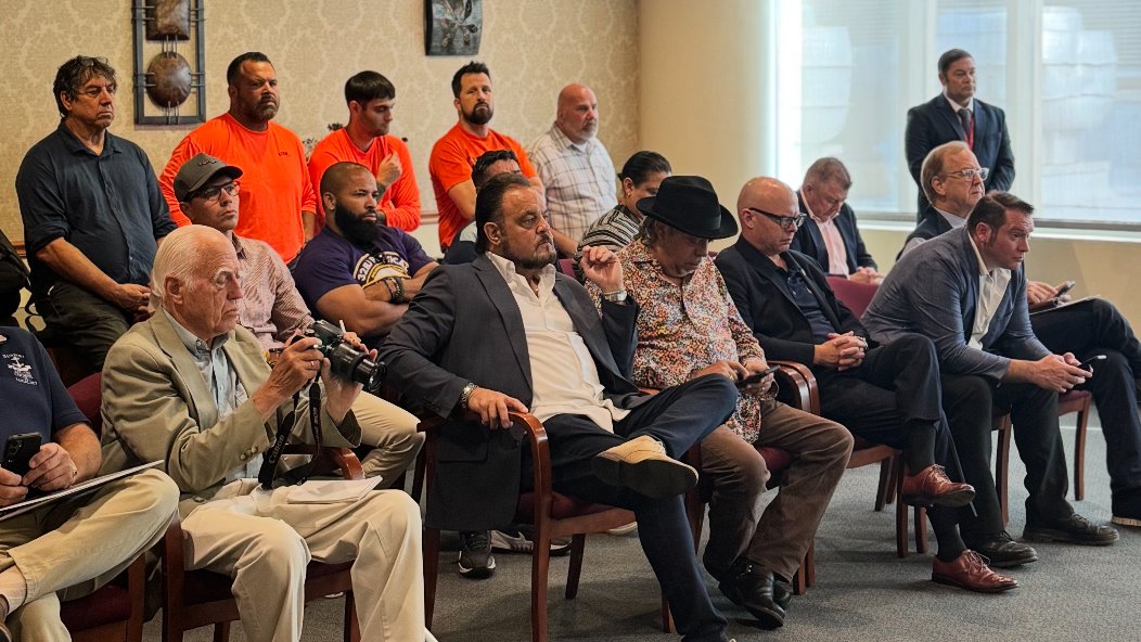 Build RI tweet media